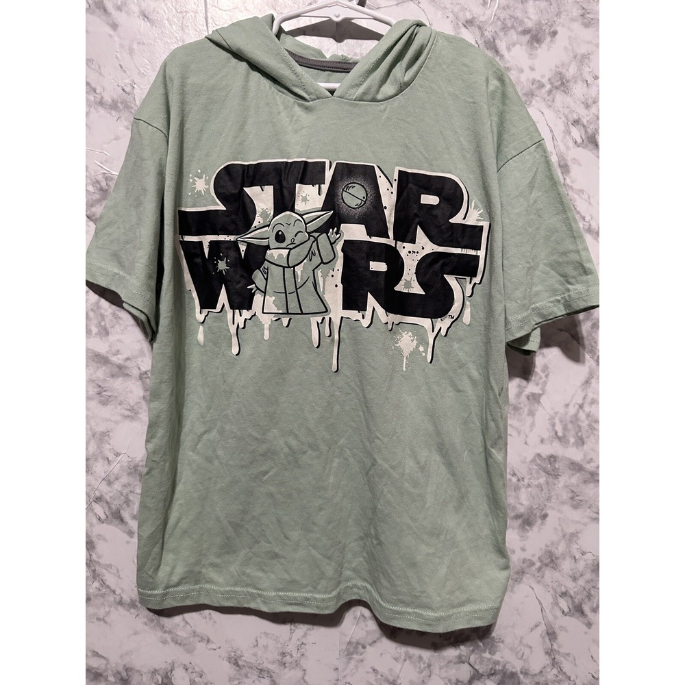 Star Wars Mandalorian Hooded Shirt Light Green Grogu Graphic Boys Size 8